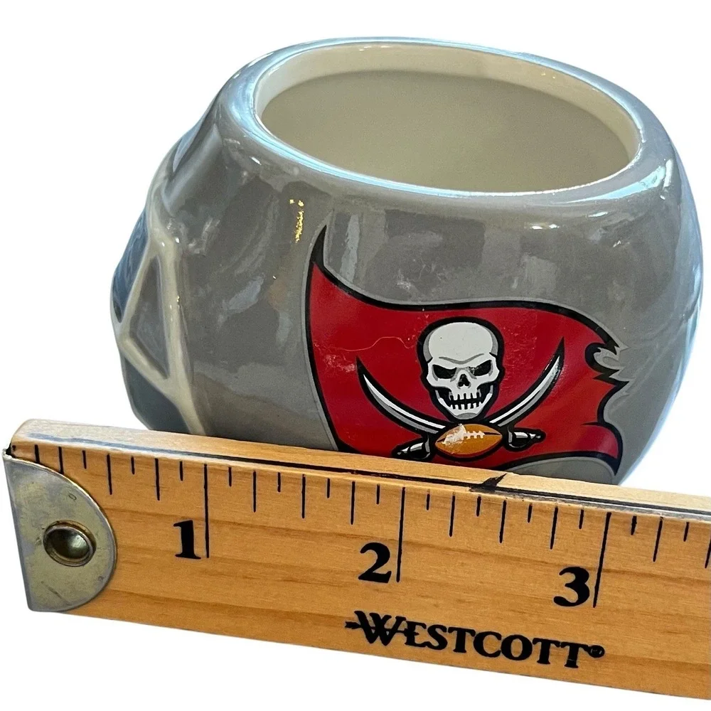 Tampa Bay Buccaneers NFL Ceramic Helmet Planter Candy Dip Bowl Gray Football